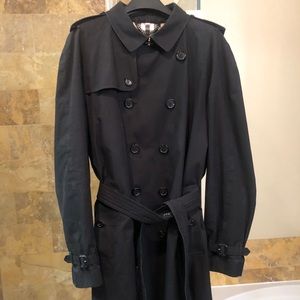 Burberry Trench Coat - Black 48/58 Wiltshire Fit